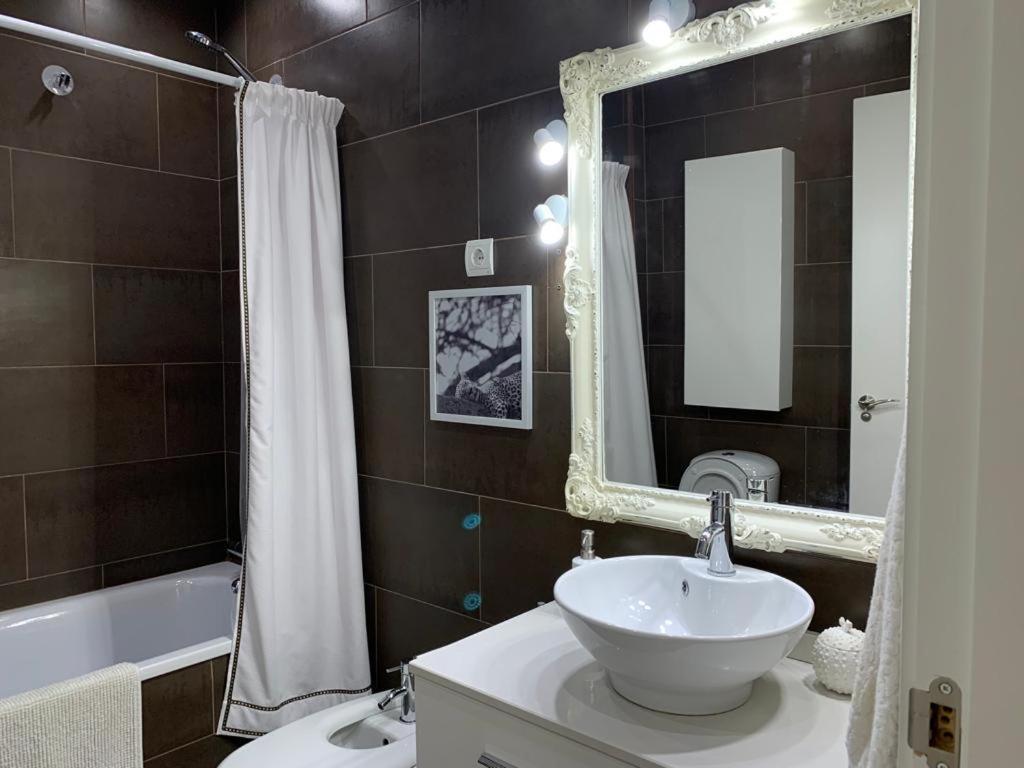 Cozy Luxury Apartments*****. The City Center Valenza Esterno foto